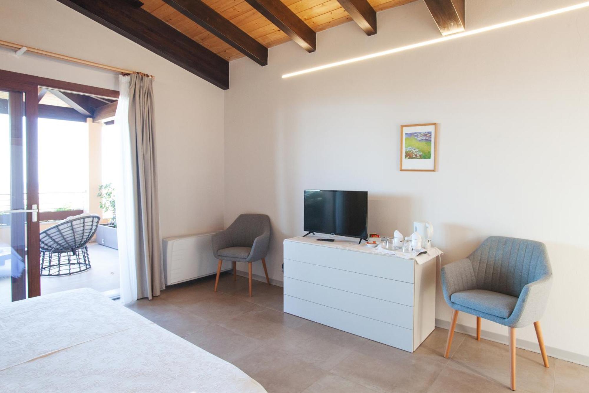 Le Tre Civette - Residenza Di Campagna Bed & Breakfast Villa San Pietro Екстериор снимка